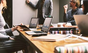 Home Professionele tools voor het verbeteren van efficiëntie op de werkvloer: projectmanagement software, cloudopslag en automatis